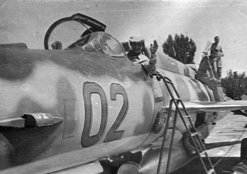 Soviet MiG-21R Fishbed-H in Zhangitzobe airbase