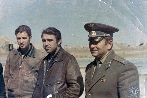 Soviet Air Force 905th Fighter Air Regiment pilots in Usharal in 1975