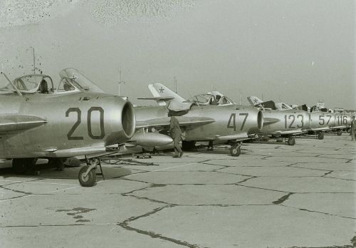 Bulgarian Air Force's MiG-17 Fresco at Bezmer in early 70s. Source: pan.bg Retrospotters