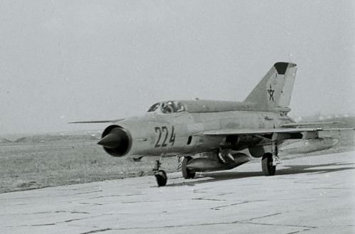 Bulgarian Air Force MiG-21R Fished-H Source: pan.bg Retrospotters