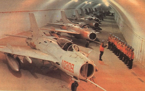 Plaaf Shenyang J-6 MiG-19S Farmer-C underground tunel