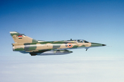 Egyptian Mirage 5E2 flying