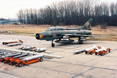 Hungarian Su-22UM3 Fitter-G weapons