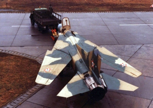 Hungarian MiG-23MF Flogger-B Camouflage at Pápa air base. Photo: Szücs László