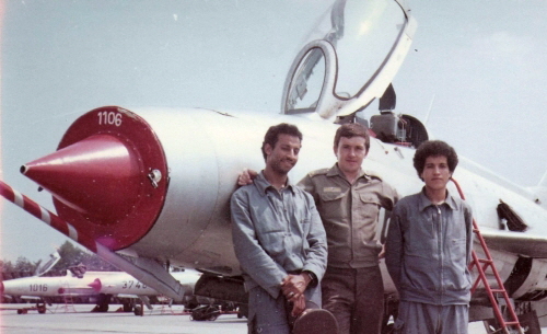 Two Libyan student in Czechoslovakia with their Czech instructor in front of the Czechoslovakian Air Forces MiG-21F-13 (Aero Vodochody S-106) ‘Fishbed-C’ aircrafts in the early 80s. Photo: Mustafa Asherif