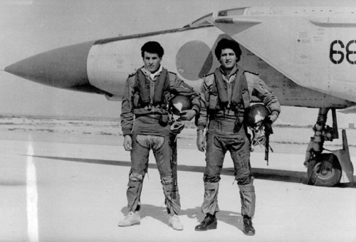 Soviet designers expected that the export MiG-25PD  Foxbat-E  aircraft would encounter with American-made tactical fighters not just strategic bombers. Therefore, unlike Soviet PVO aircraft, the Libyan export MiG-25PD aircraft were also equipped with SPO-15 Beryoza radar warning receivers.