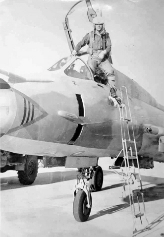 Libyan Su-22M at Ghardabiya airbase Libyan Su-22M at Ghardabiya airbase