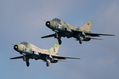 Libyan Su-22M pair on Lavex 2009