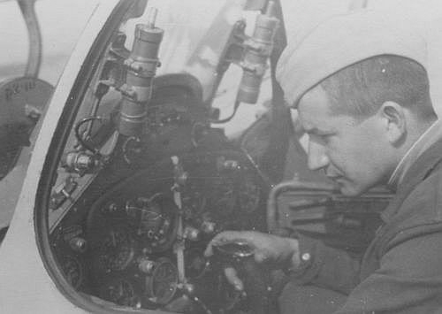 404th regiment MiG-15UTI Midget